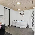 Apartment Pet Friendly In *